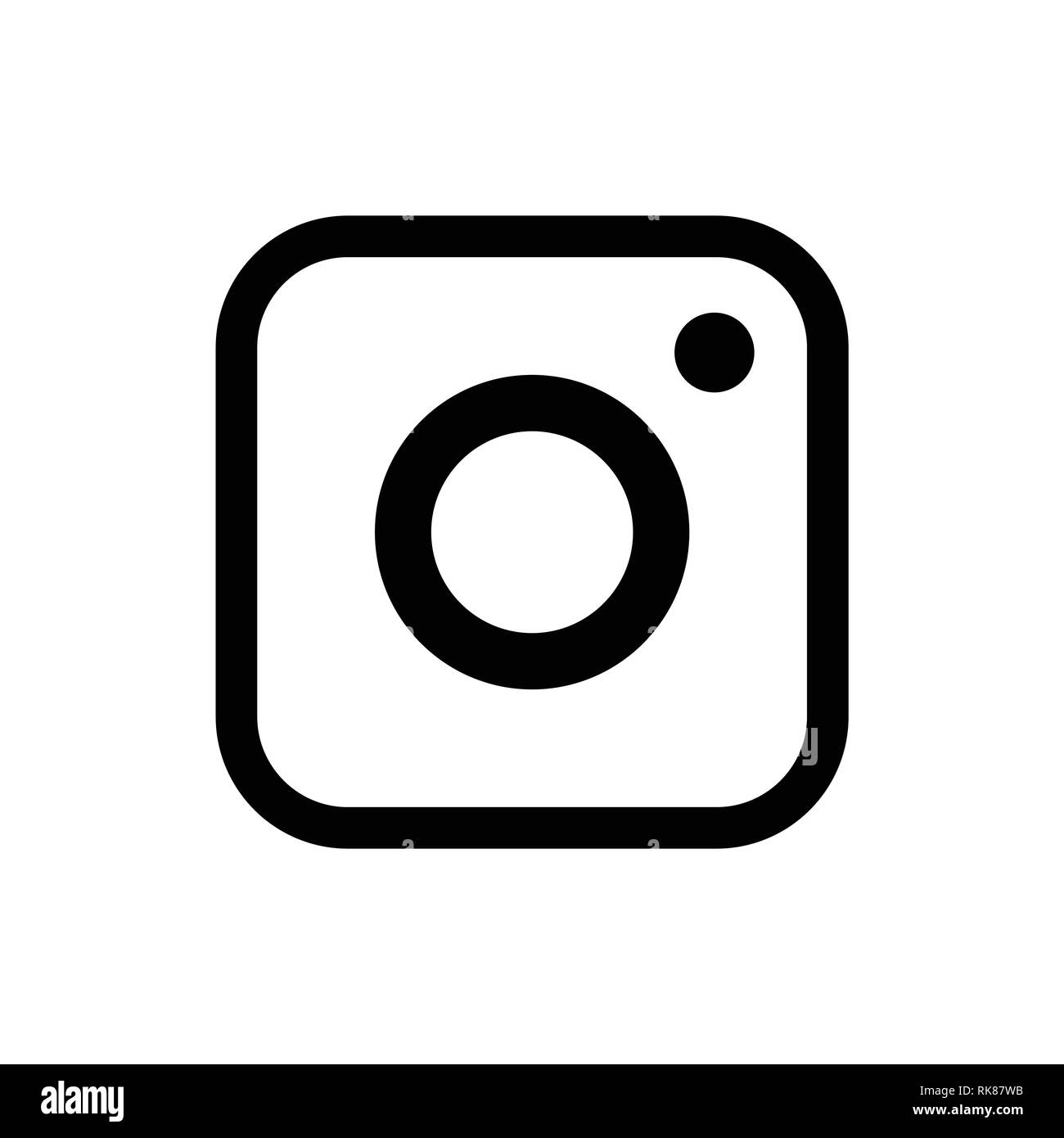 Riga, Lettland - 7. Juli 2017: Instagram Schriftzug Kamera Symbol, Logo am PC-Bildschirm. Instagram - kostenlose Anwendung für Fotos und Videos, die mit der Stock Vektor