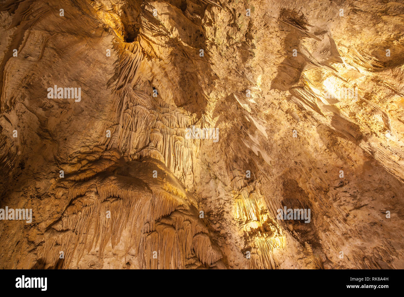 Blick in die Höhlen bei Carlsbad Caverns National Park, New Jersey, einem bekannten Nationalpark ist berühmt für seine Höhlen, Felsformationen Stockfoto