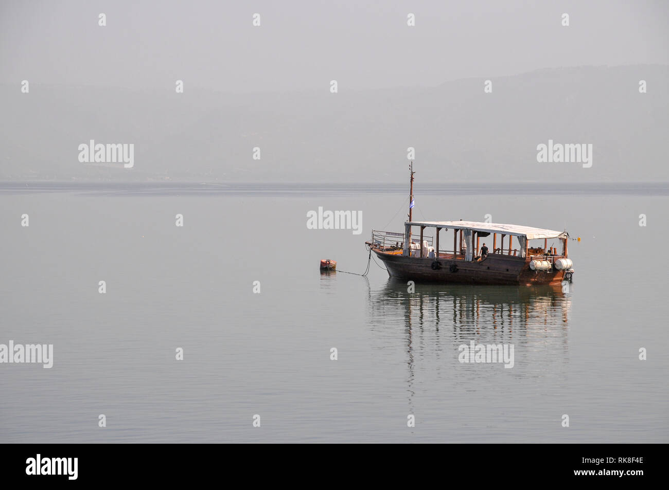 Die Hoffnung Boot. Replik von Jesus' Boot. Altes, hölzernes Boot in den See von Galiläa, ungedeckte datiert in die Zeit von Jesus Christus. Die ursprüngliche Boot ist auf Dis Stockfoto