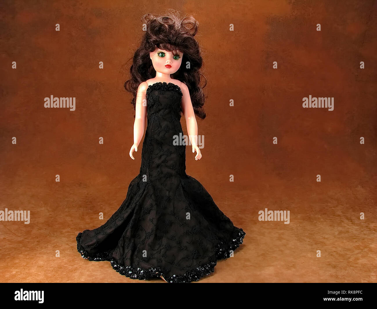 Vintage Collectible Madame Alexander Cissy Puppe tanzen Sie durch die Nacht. Stockfoto