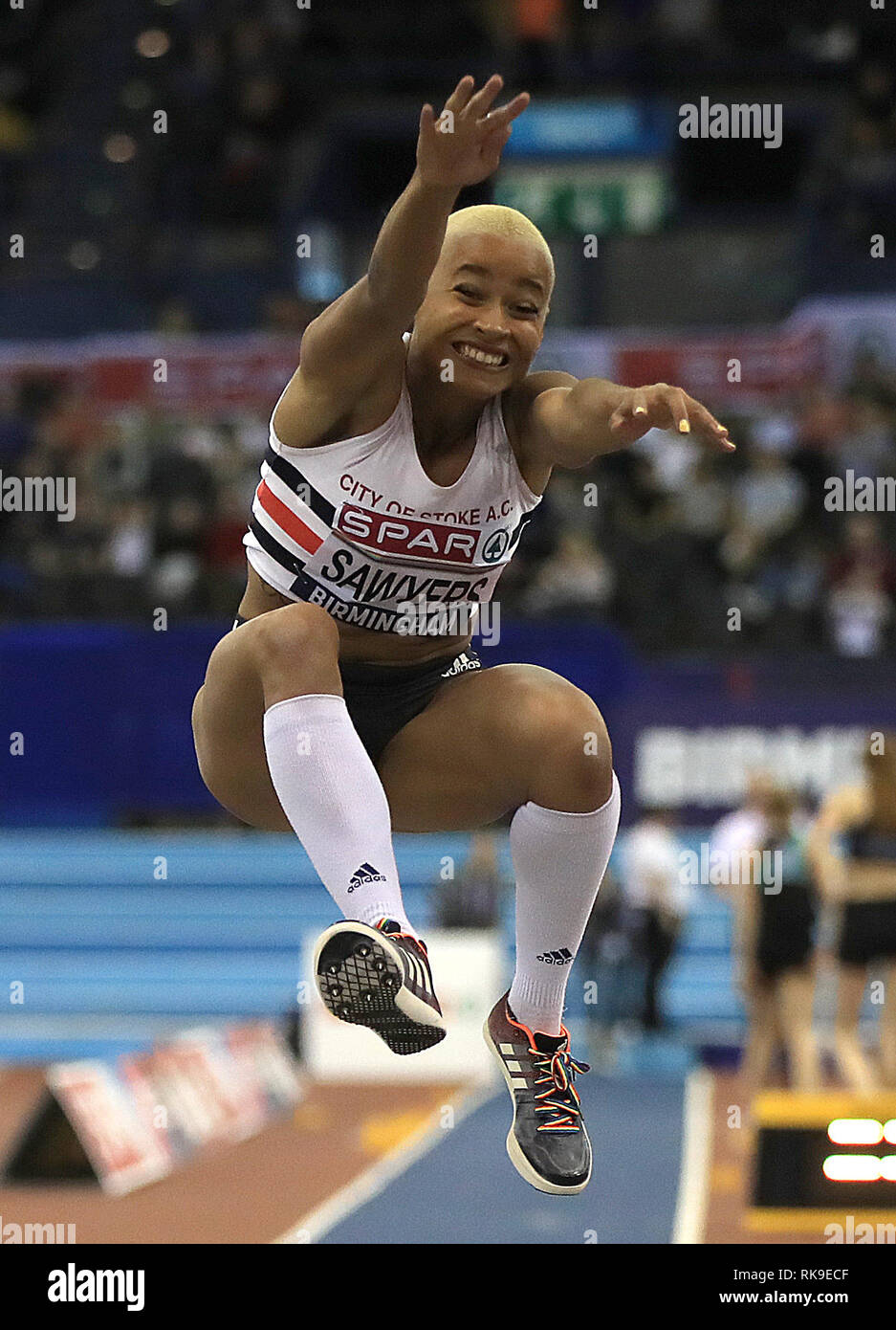 Jazmin Säger in Aktion während der Frauen Weitsprung bei Tag zwei Der SPAR britischen Athletic Indoor Meisterschaften an der Arena Birmingham. Stockfoto