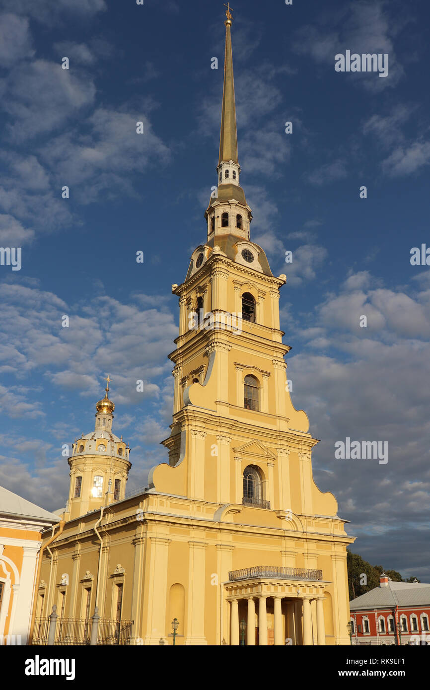 Peter und Paul Festung Seitenansicht in St. Petersburg, Russland. Stockfoto
