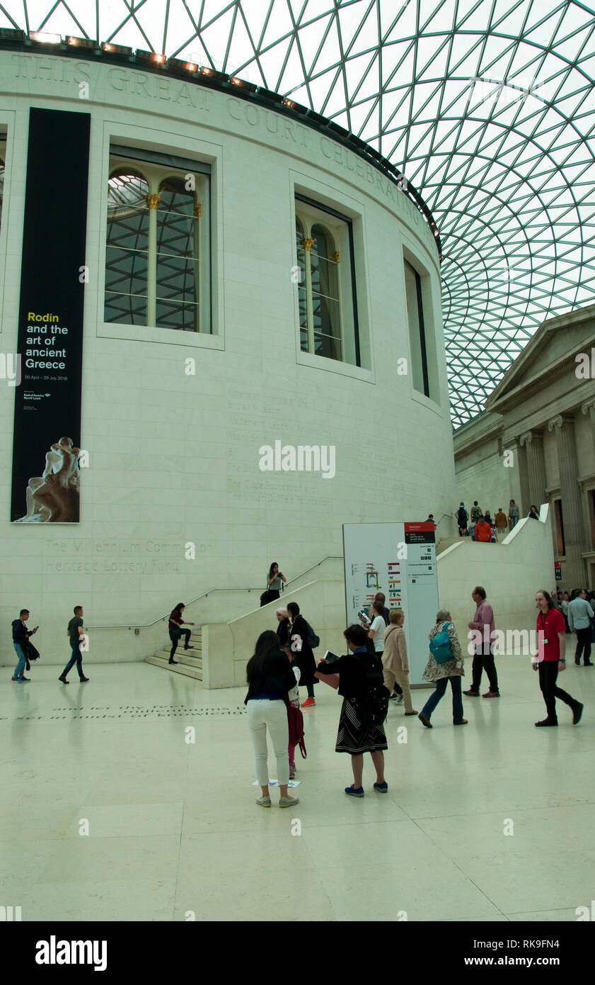 Der große Hof im British Museum in London. Stockfoto