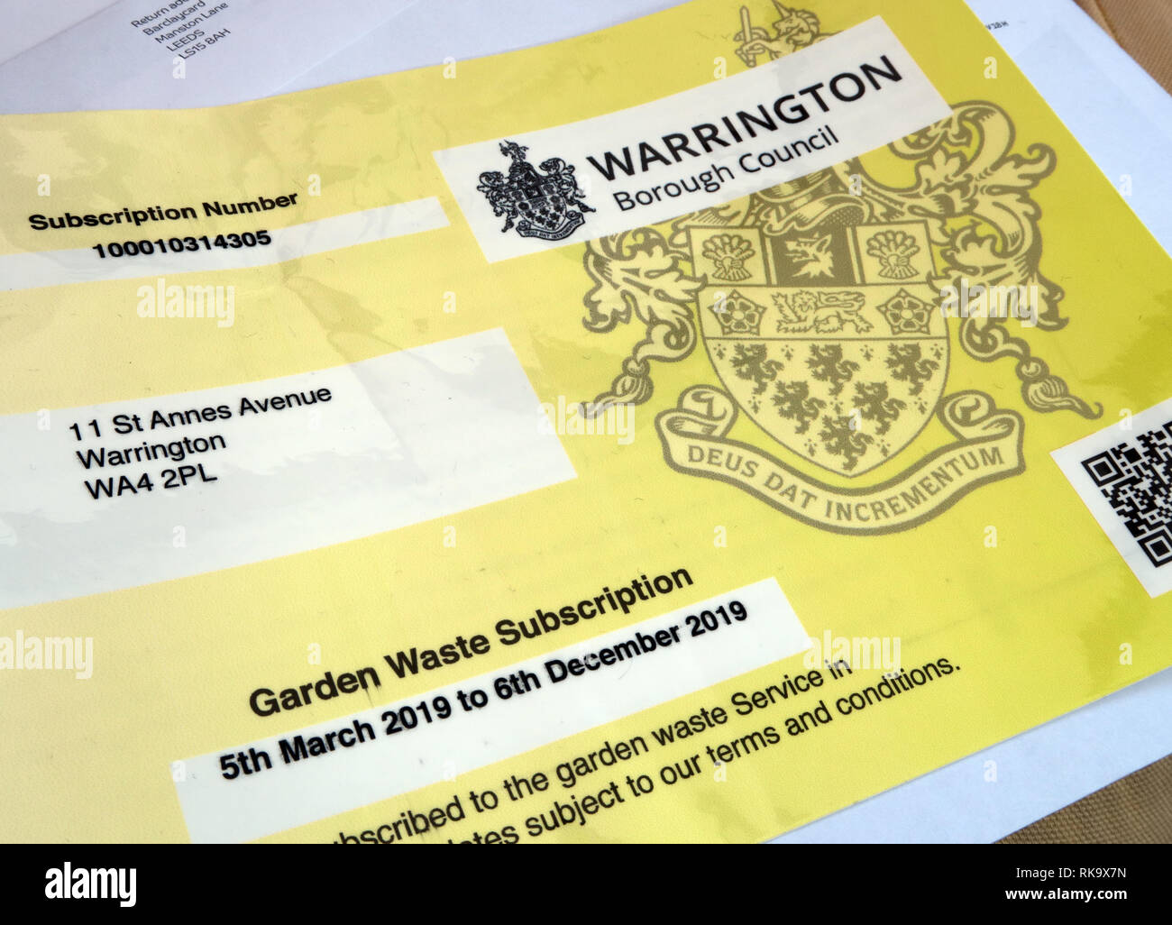 Warrington Borough Council, Gartenabfälle, Abonnement, Sammlung von Grünabfällen Gebühren, 2019 für die Grünen Bin Stockfoto