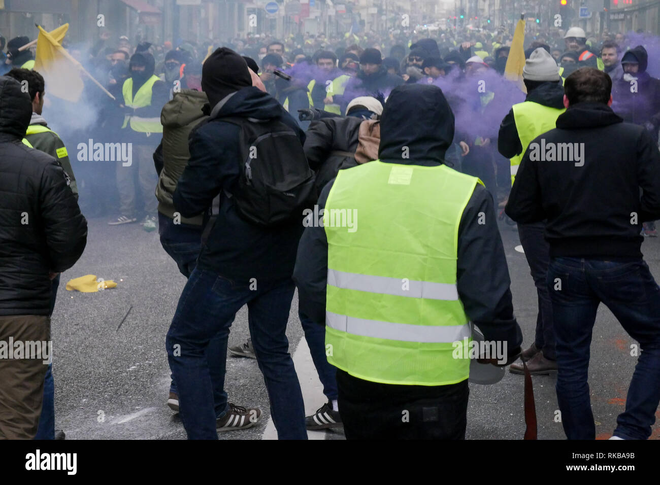 Die Gewalten Markierung der 13. Tag des gelben Jacken Mobilisierung, Lyon, Frankreich Stockfoto