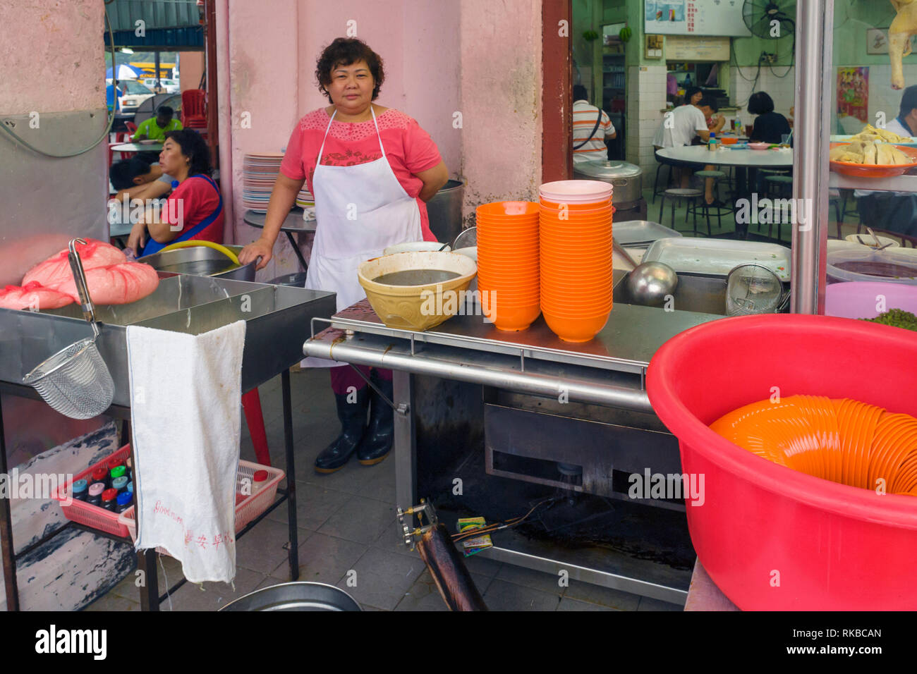 Berühmte chinesische Lebensmittel Straße Restaurants in Jalan Yau Tet Shin in Ipoh, Malaysia Stockfoto