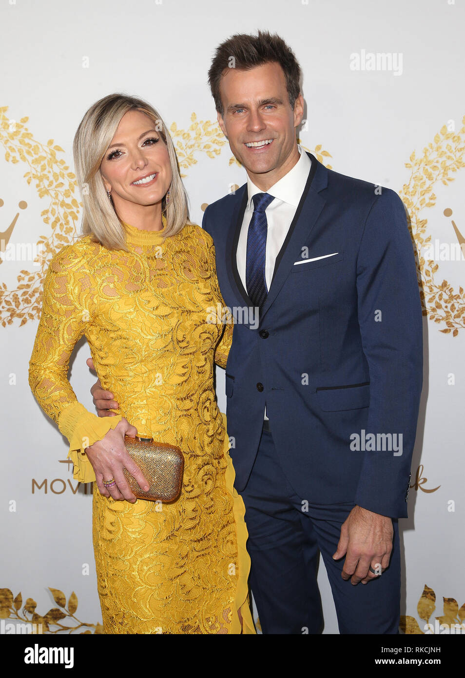 Pasadena, Kalifornien, 9. Februar 2019 - USA - 09. Februar 2019 - Pasadena, Kalifornien - Debbie Matenopoulos, Cameron Mathison. Hallmark Channel und Markenzeichen Filme und Geheimnisse 2019 Winter TCA-Veranstaltung in Turnier Haus. Photo Credit: Faye SadouAdMedia (Credit Bild: © AdMedia über ZUMA Draht) Stockfoto
