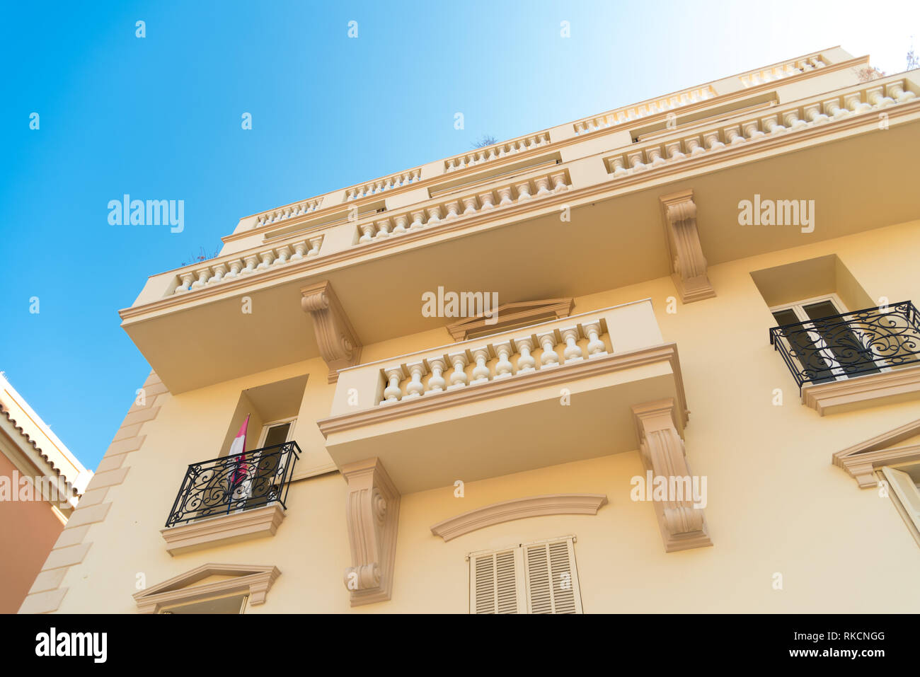 Wohnhaus in der Altstadt von Monaco Stockfoto