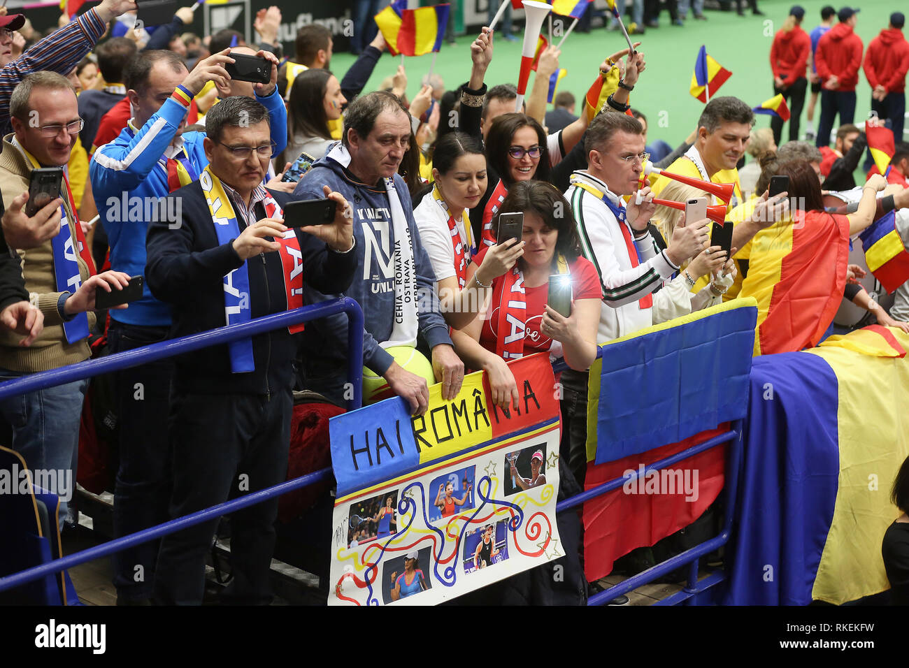 Ostrava Tschechische Republik 09 Feb 2019 Rumanischen Fans Werden Bei Der Eroffnungsfeier Der Fed Cup World