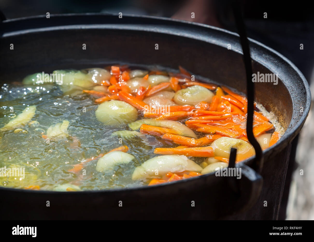 Still life: der Wein im Glas und Obst. Stockfoto