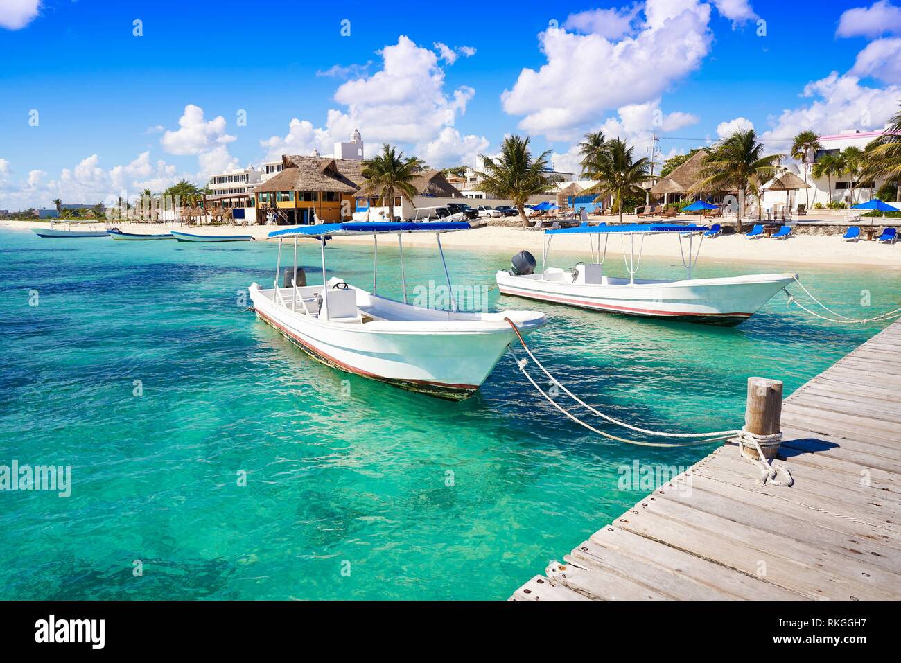 Puerto Morelos Strand Boote In Mayan Riviera Maya In Mexiko 