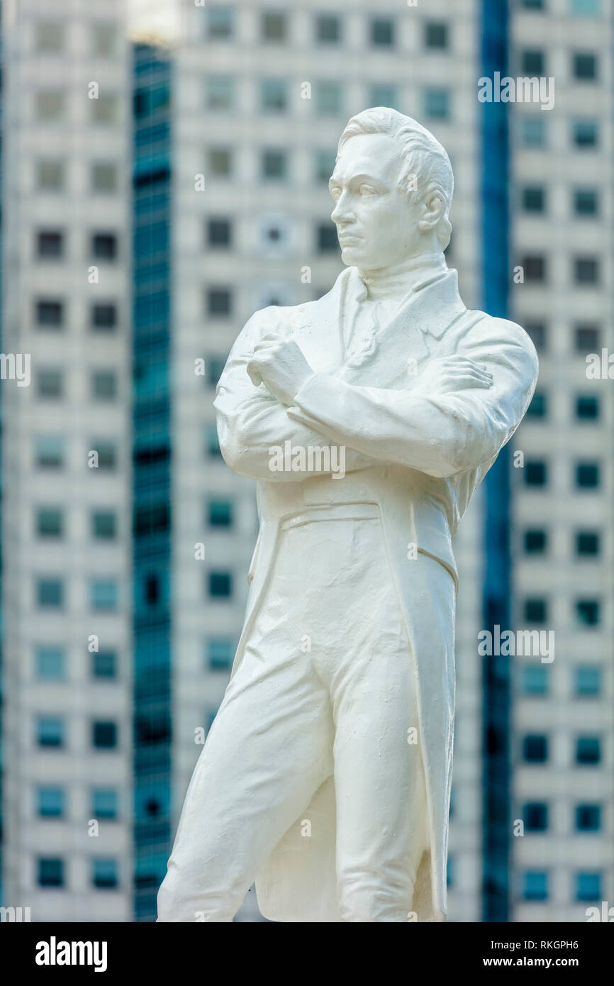 Singapur bicentennial Sir Stamford Raffles Statue in der Nähe von Boat Quay Raffles Place während des Tages Stockfoto