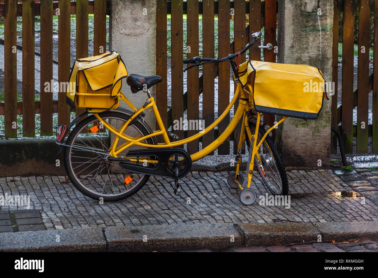 Postman bike Stockfoto