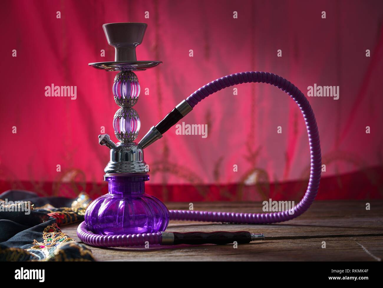 Shisha bar Fotos und Bildmaterial in hoher Auflösung Seite 3 Alamy