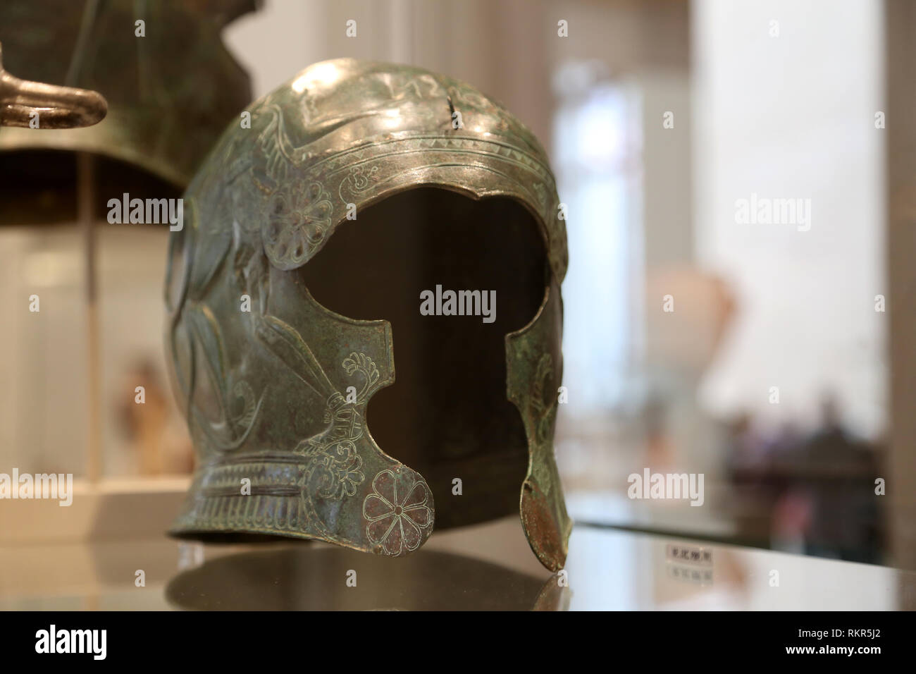 Bronze Helm. Kretische, späten 7 Jahrhundert v. Chr. Griechenland. Der Met. NY, USA. Stockfoto