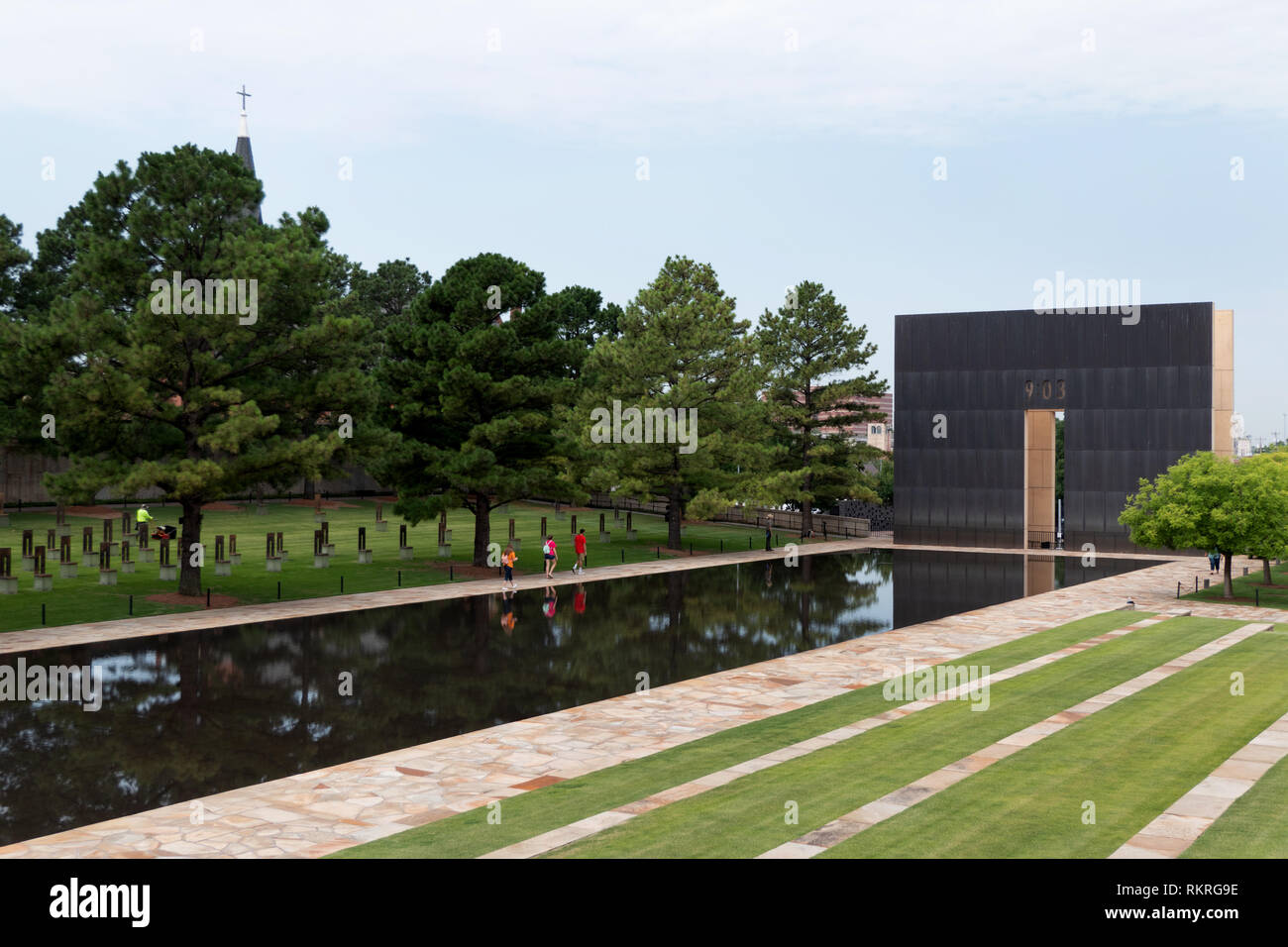 Blick auf die Oklahoma City National Memorial in Oklahoma City, Vereinigte Staaten von Amerika. Amerikanische Gebäude, Denkmal und Wahrzeichen Stockfoto