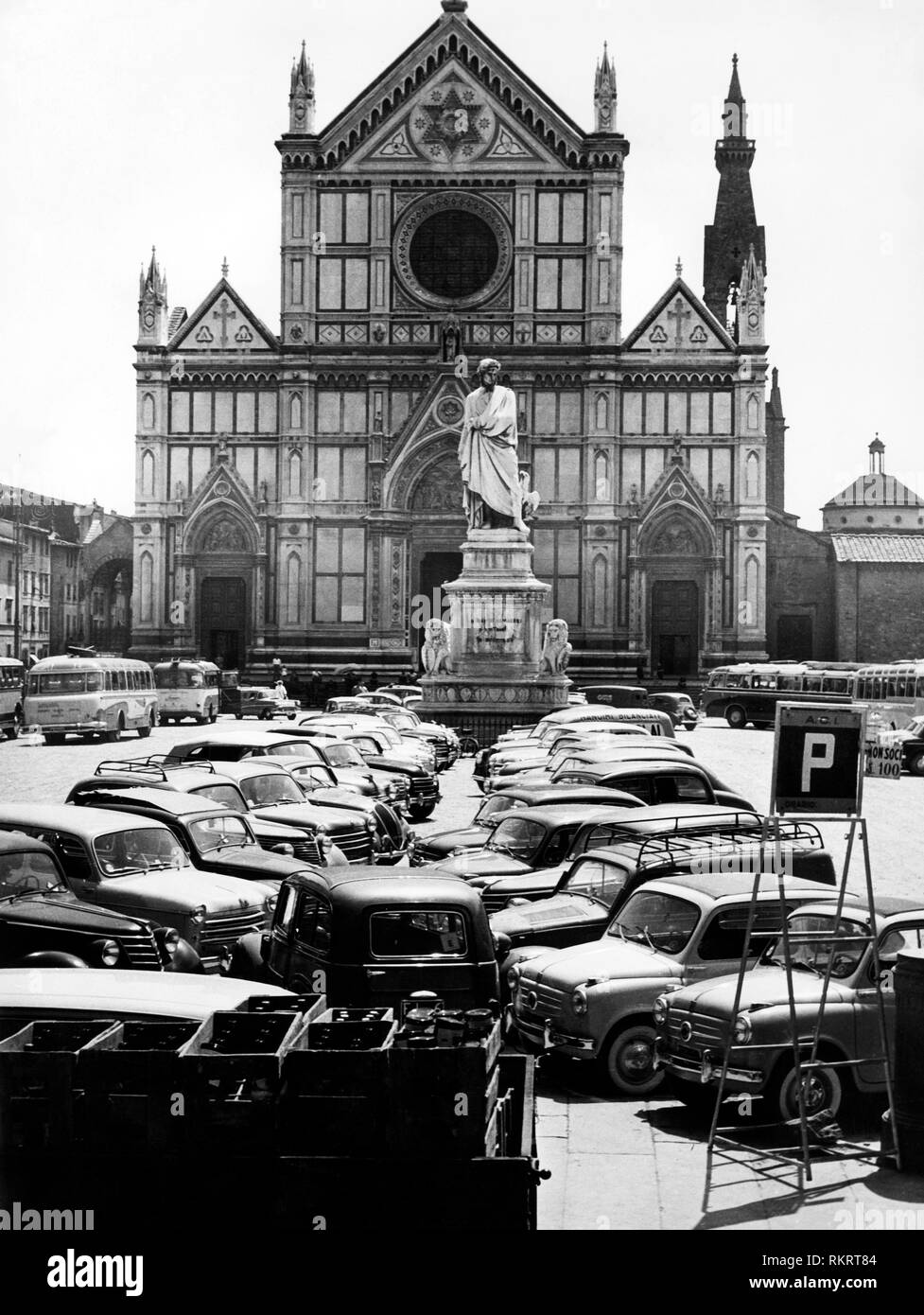 Parken in Florenz, Piazza Santa Croce, 1963 Stockfoto