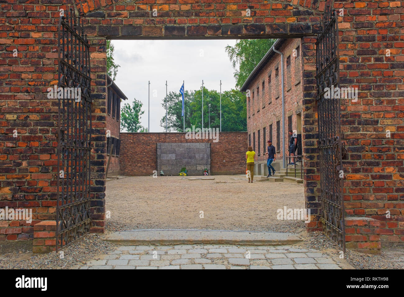 Oswiecim, Polen - 11. Juli 2018. Besucher im KZ Auschwitz Stockfoto