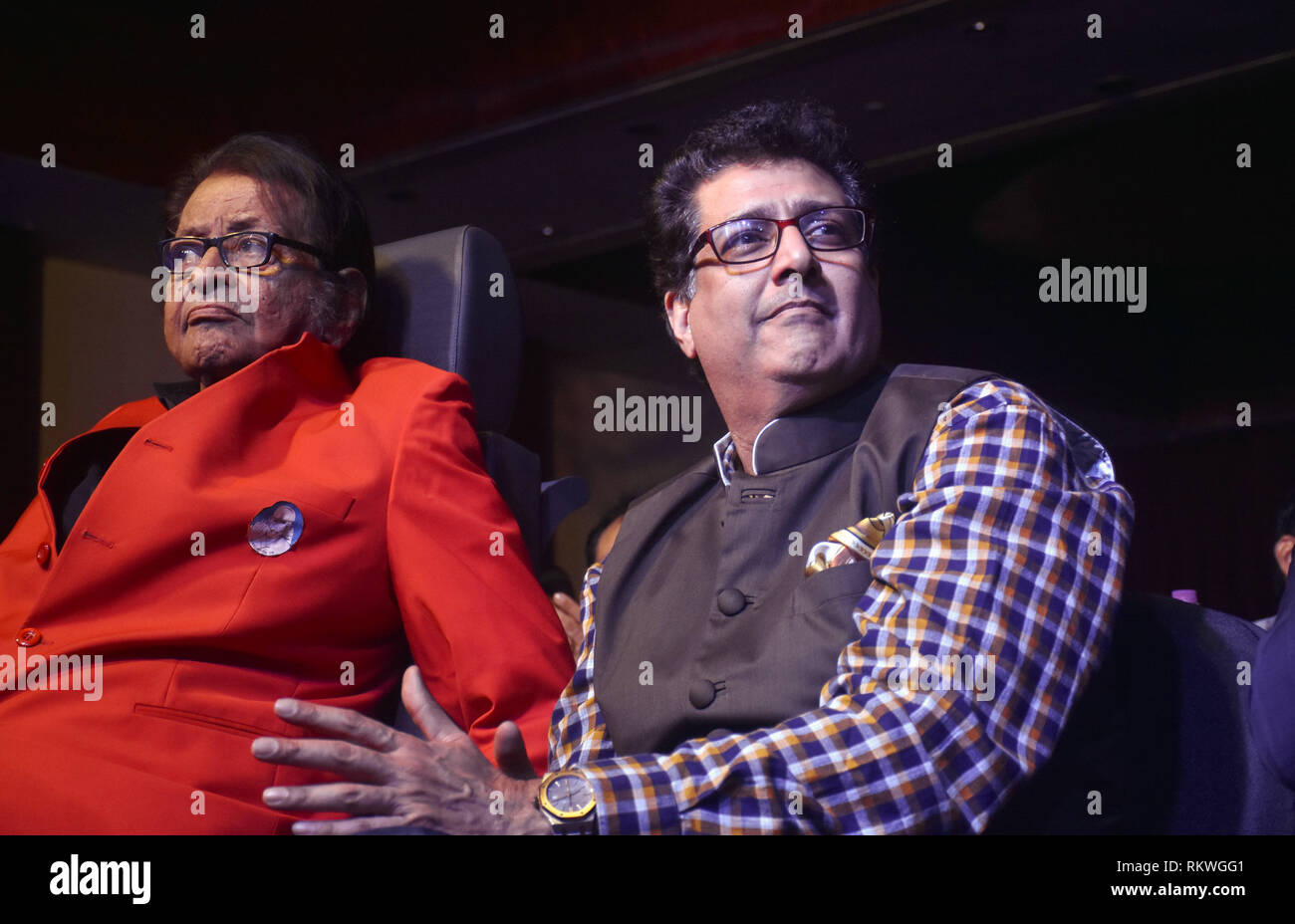 Legendäre Schauspieler Manoj Kumar mit Sohn Kunal Goswami besucht Power Brands-Bollywood's Film Journalist Award (BFJA) 2019 im Hotel Novotel Juhu in Mumbai. Stockfoto