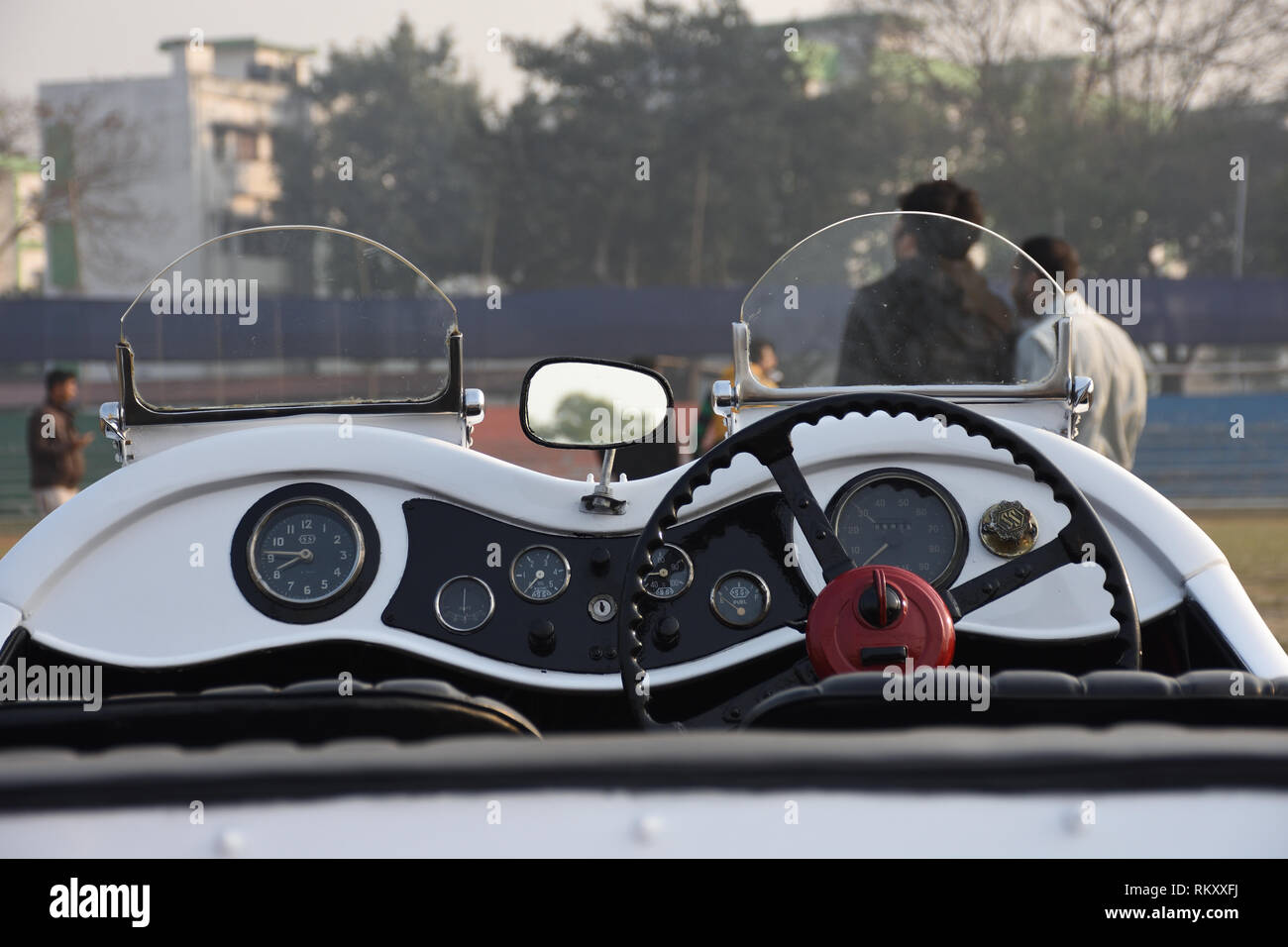 1936 Jaguar SS ein Armaturenbrett und Lenkung mit 26 PS und 6 Zylinder Motor, WBB 3192 Indien. Stockfoto