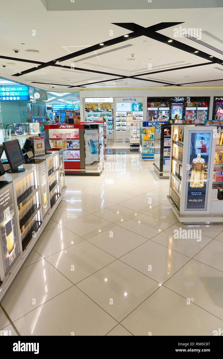 DUBAI, VAE ca. November 2016 Pflicht am Dubai International Airport. Es ist die primäre
