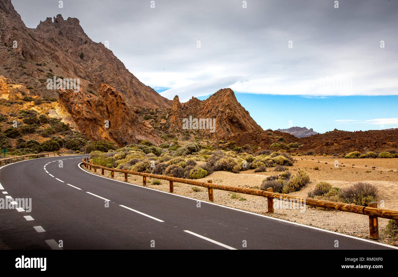 Straße zum Vulkan Teide auf Teneriffa - Kanarische Inseln Spanien Stockfoto