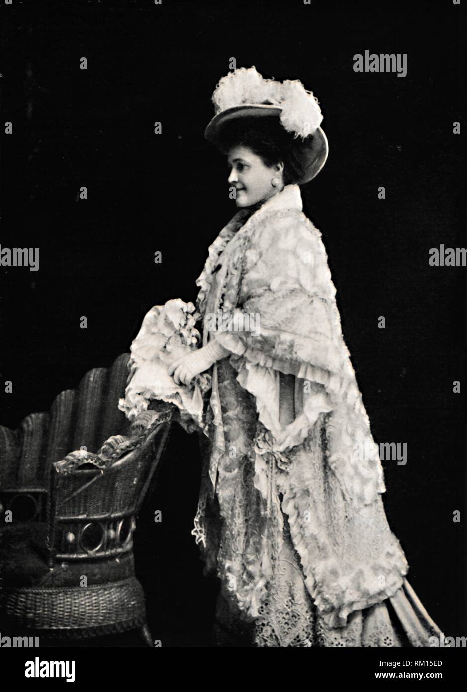 'Madame Tetrazzini', 1914. Schöpfer: W&D Downey. Stockfoto