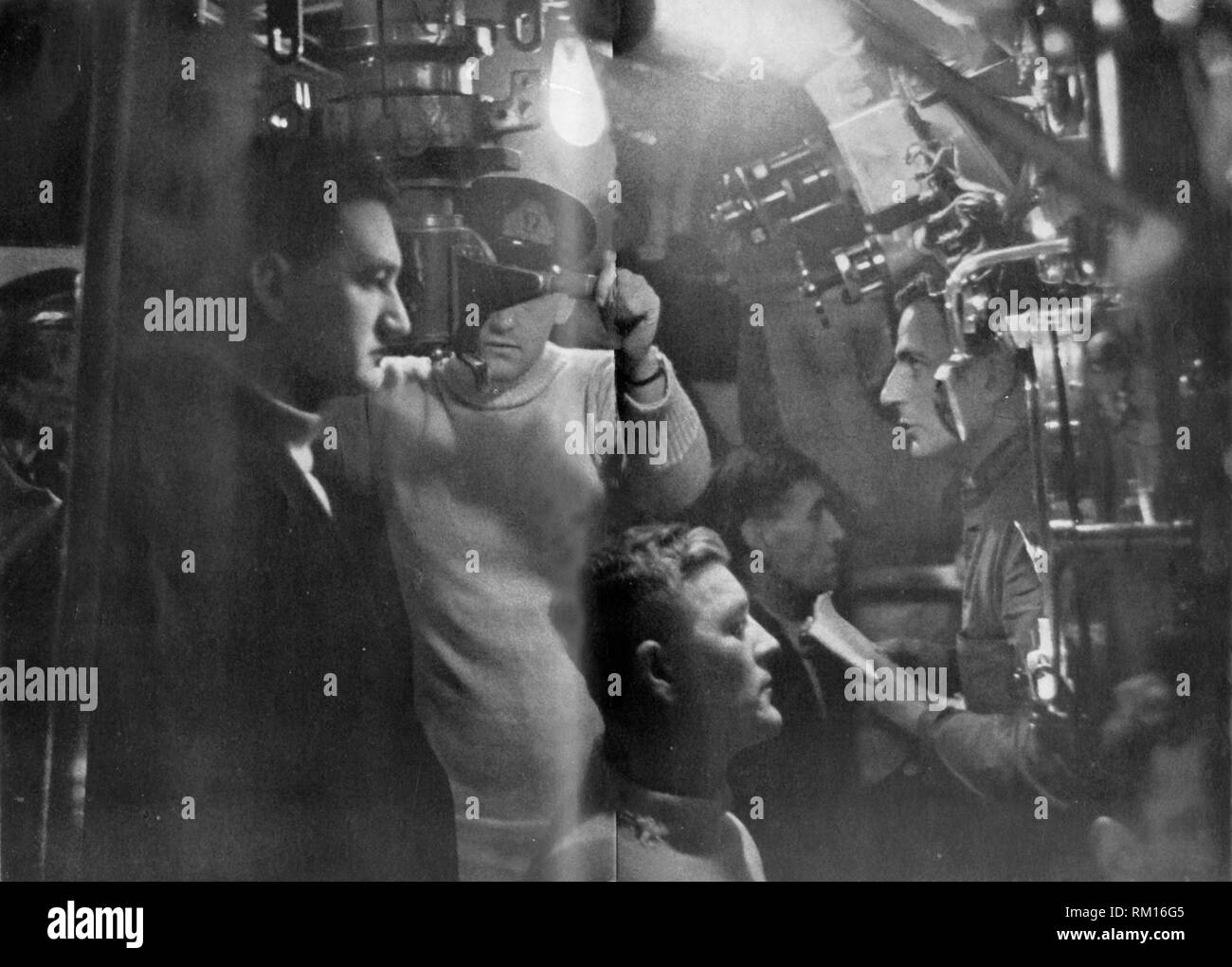 Szene an Bord eines britischen U-Boot, der Zweite Weltkrieg, 1945. Schöpfer: Unbekannt. Stockfoto