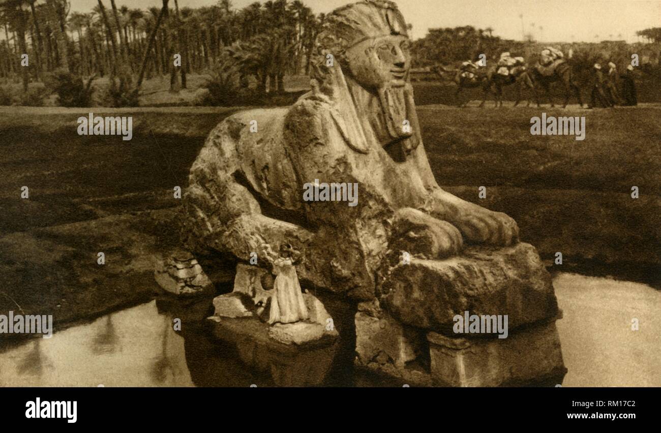 'Memphis - Die Alabaster Sphinx', c 1918 - c 1939. Schöpfer: Unbekannt. Stockfoto