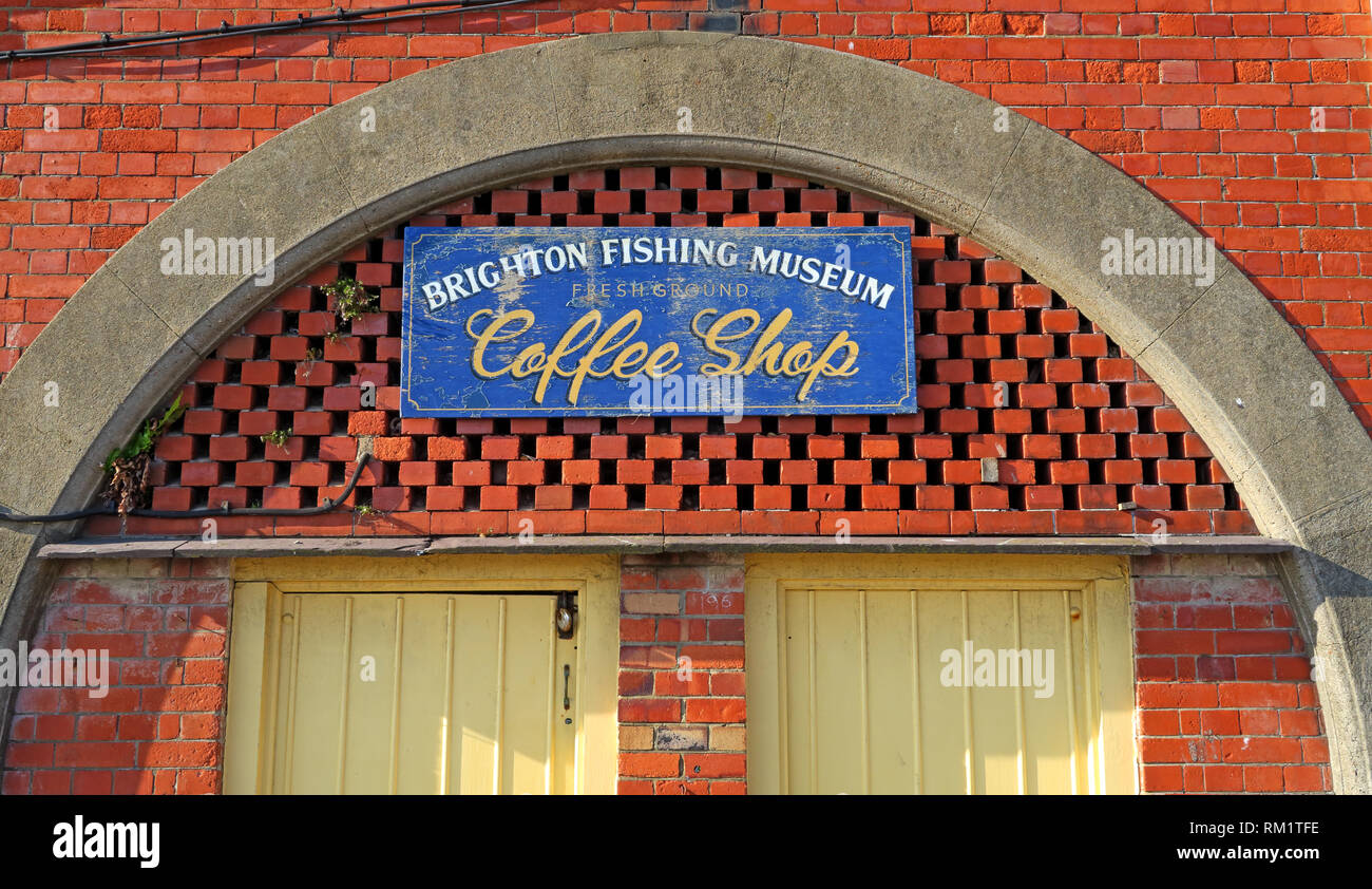 Brighton Fischerei Museum, Bögen und Coffee Shop, Brighton, West Sussex, England, Großbritannien Stockfoto