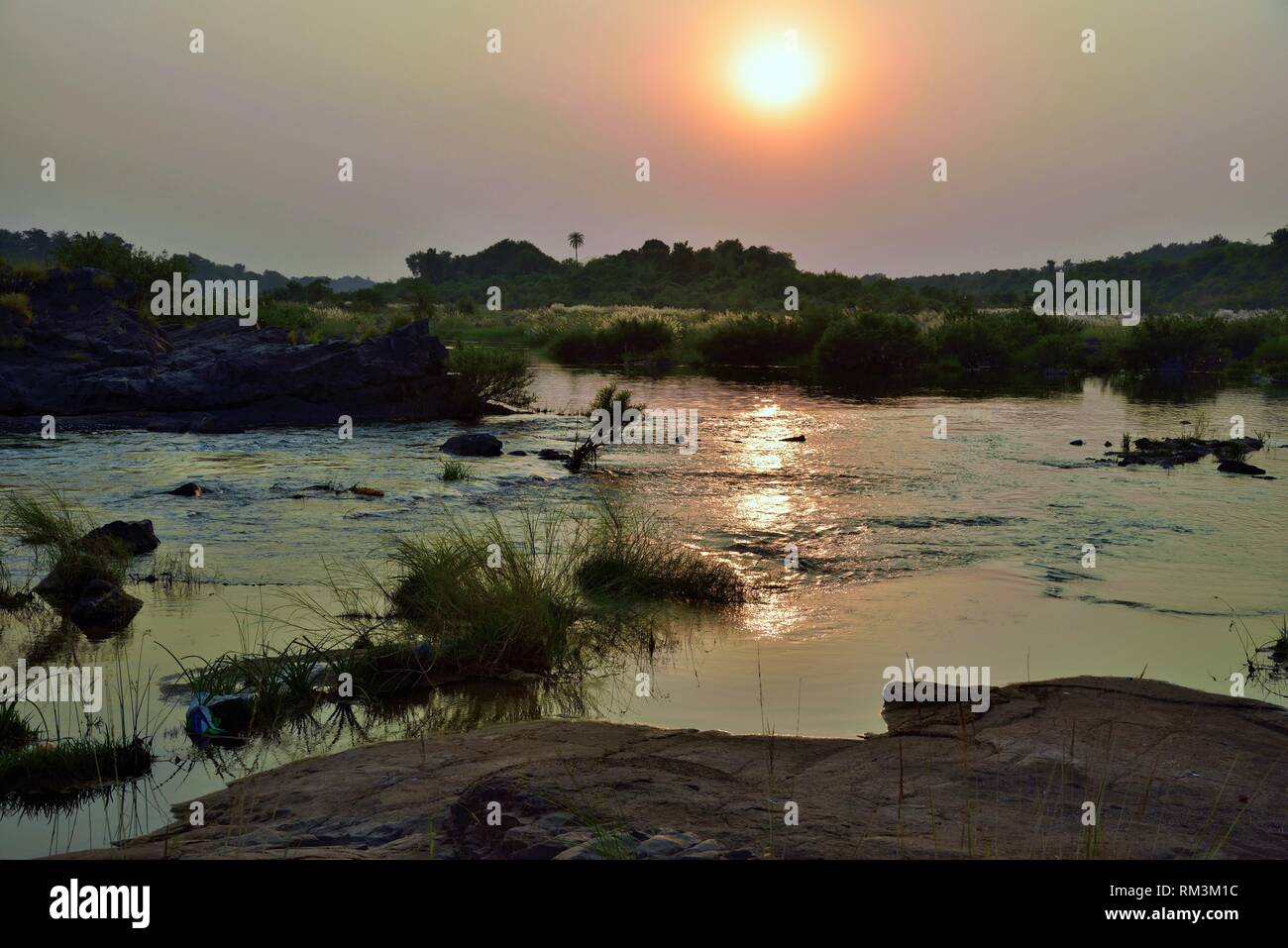 Auranga Fluss Sonnenuntergang, Valsad, Gujarat, Indien, Asien Stockfoto