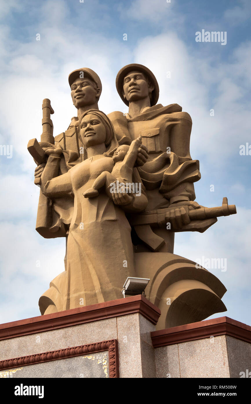 Kambodscha, Kampot Province, Kampot, Road 736, Vietnam Kambodscha Friendship Monument, Statue Stockfoto