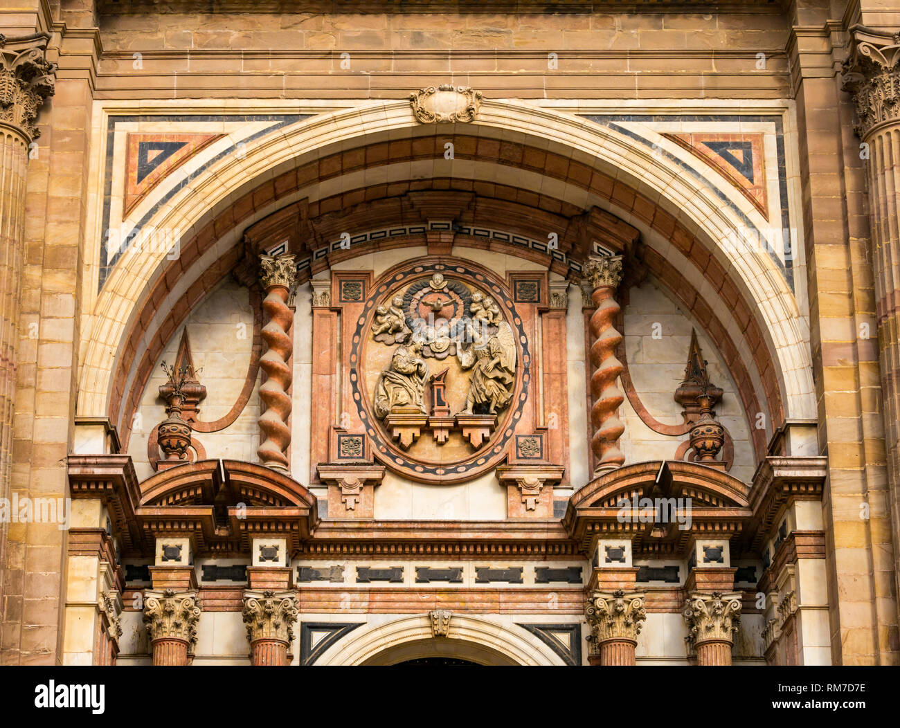 Grand verzierten barocken Stil West Tür, außen Kathedrale Basilica, Malaga, Andalusien, Spanien Stockfoto