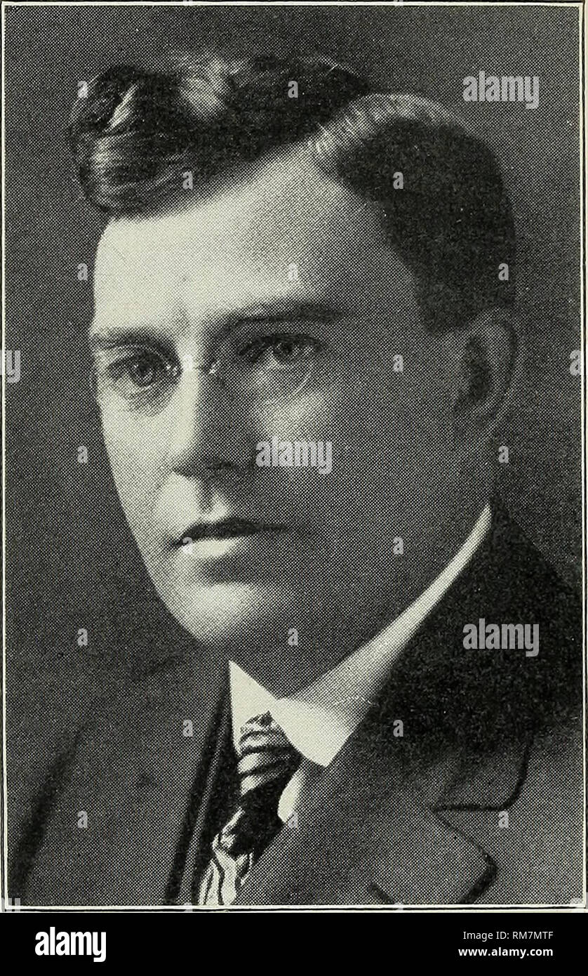 . Jahresbericht der Illinois State Milchmänner Association. Illinois State Milchmänner Association; Molkereien; Milchwirtschaft. N. W. Hepburn, in der Molkerei IVIanufacturing, Hochschule für Agrar- und Kultur, Universität von Illinois. F. W. Bouska, Bakteriologe mit Beatrice Creamery Co.; Assistent Prof. McKay; Sekretär American Ass'n Der creamery butter Hersteller.. Bitte beachten Sie, dass diese Bilder sind von der gescannten Seite Bilder, die digital für die Lesbarkeit verbessert haben mögen - Färbung und Aussehen dieser Abbildungen können nicht perfekt dem Original ähneln. extrahiert. Illi Stockfoto