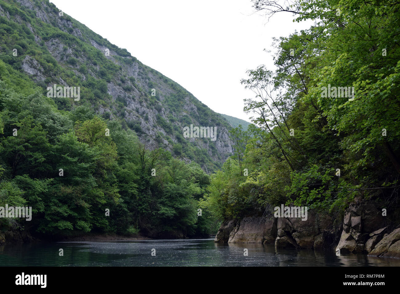 Treska Fluss in Matka Canyon. Skopje, Mazedonien. Stockfoto
