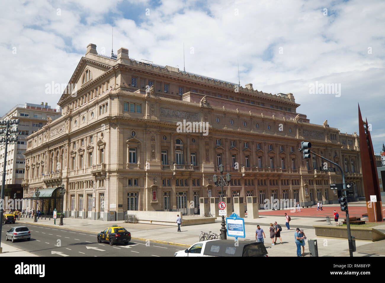Das Teatro Colón ist das wichtigste Opernhaus in Buenos Aires und wird akustisch als einer der fünf besten Konzerthallen der Welt. Stockfoto