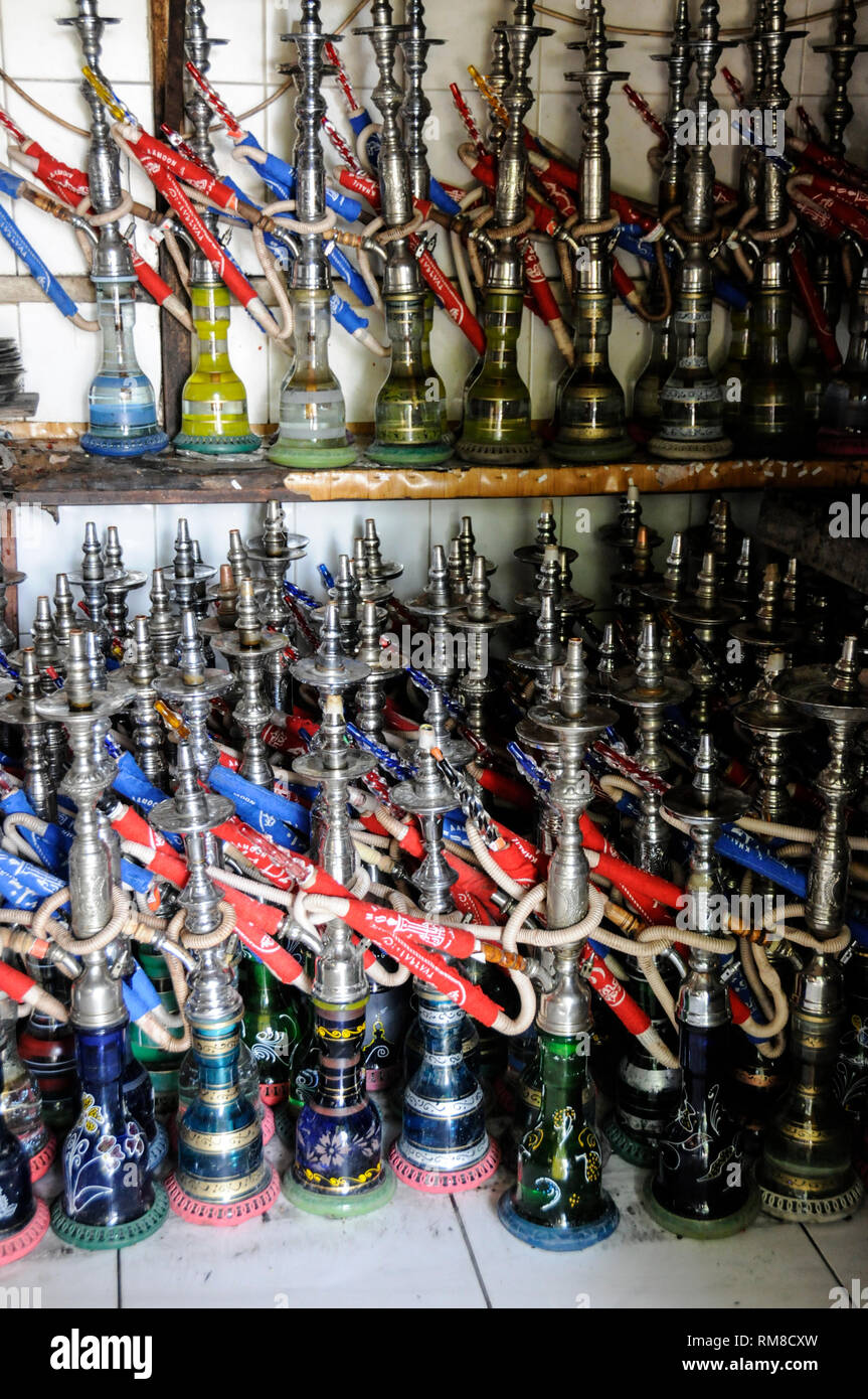 Eine shisha arabisch Fotos und Bildmaterial in hoher Auflösung Alamy