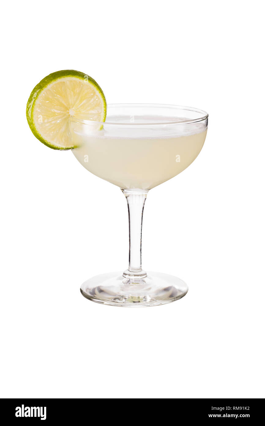 Erfrischende Wodka Gimlet Cocktail auf Weiß mit einen Freistellungspfad Stockfoto