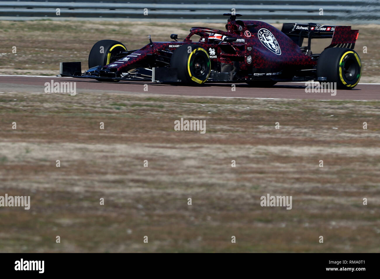 Kimi Räikkönen Fiorano 14-02-2019 erster Lauf für eine verfilmung Tag des Sauber Alfa Romeo Formel 1 2019. Sauber hat mit einer Tarnung der offiziellen livery Foto Federico Basile/Insidefoto Credit: insidefoto Srl/Alamy leben Nachrichten Stockfoto