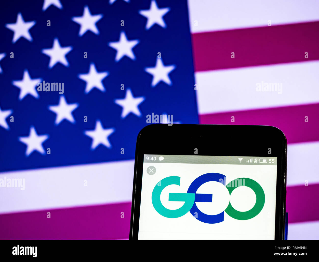 In der Ukraine. 14 Feb, 2019. GEO Group, Inc., das Logo gesehen auf einem Smartphone angezeigt. Quelle: Igor Golovniov/SOPA Images/ZUMA Draht/Alamy leben Nachrichten Stockfoto