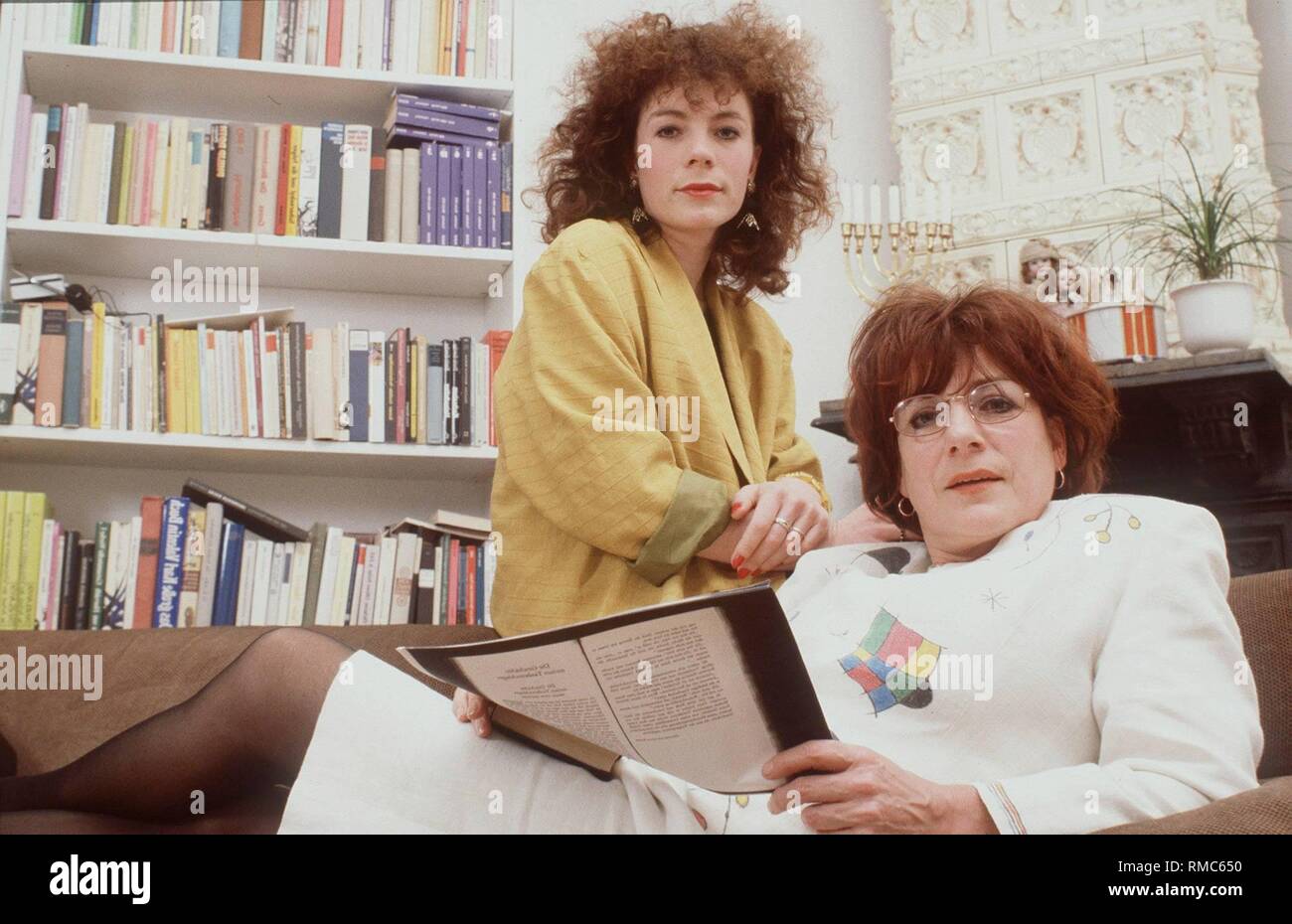 Hannelore Hoger Stockfotos Und Bilder Kaufen Alamy