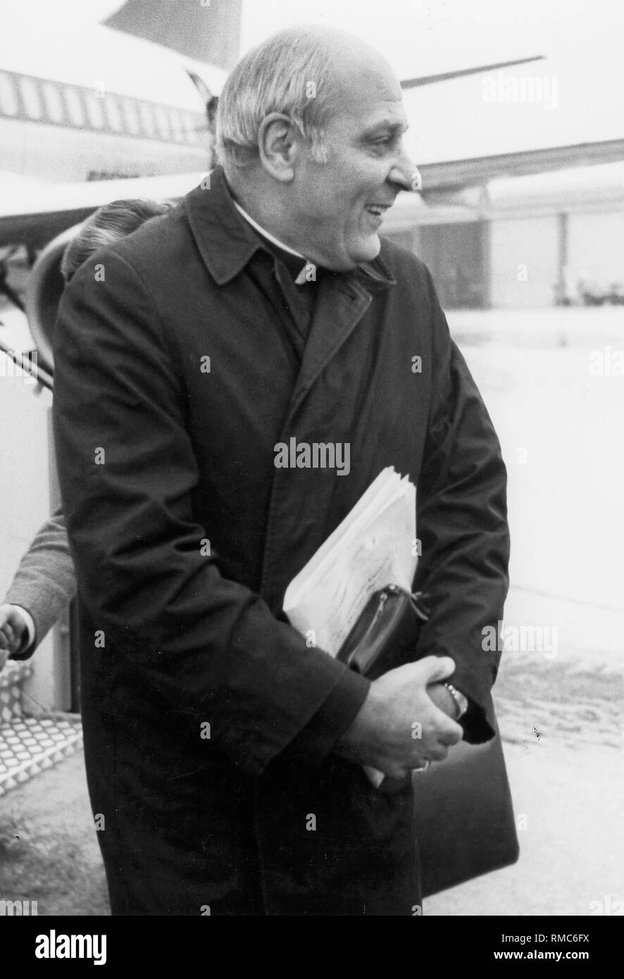 Paul casimir marcinkus Fotos und Bildmaterial in hoher Auflösung Alamy