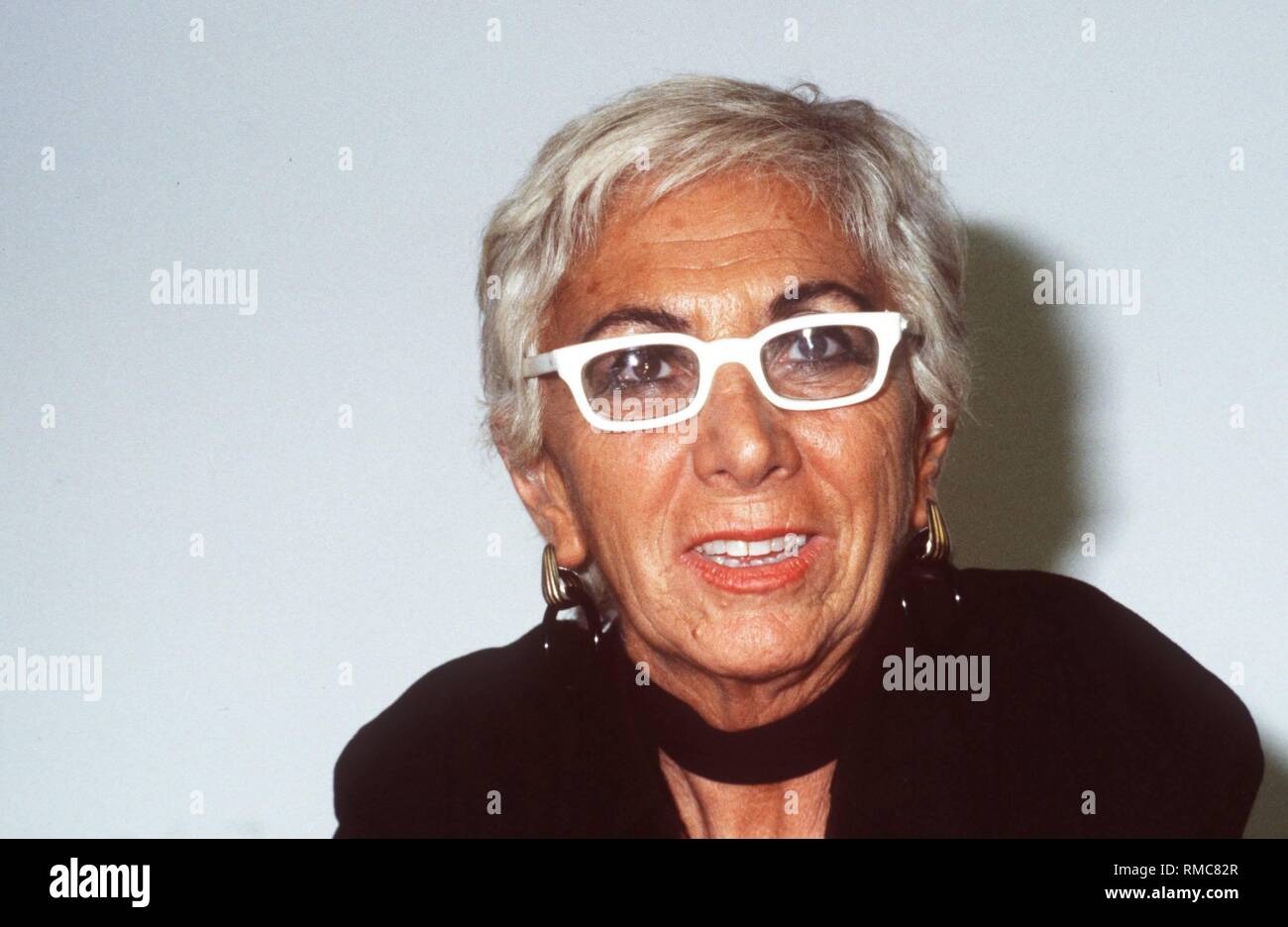 Italienische Regisseurin Lina Wertmueller (Foto) feiert ihren 75. Geburtstag am 14. August 2003. Stockfoto