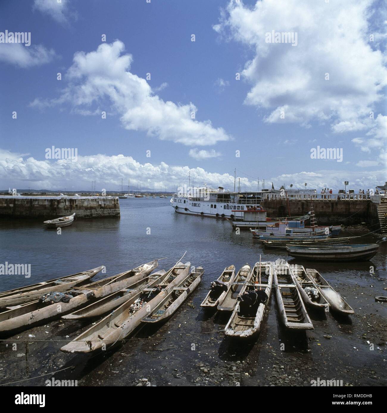 Fischereihafen in Salvador. Stockfoto
