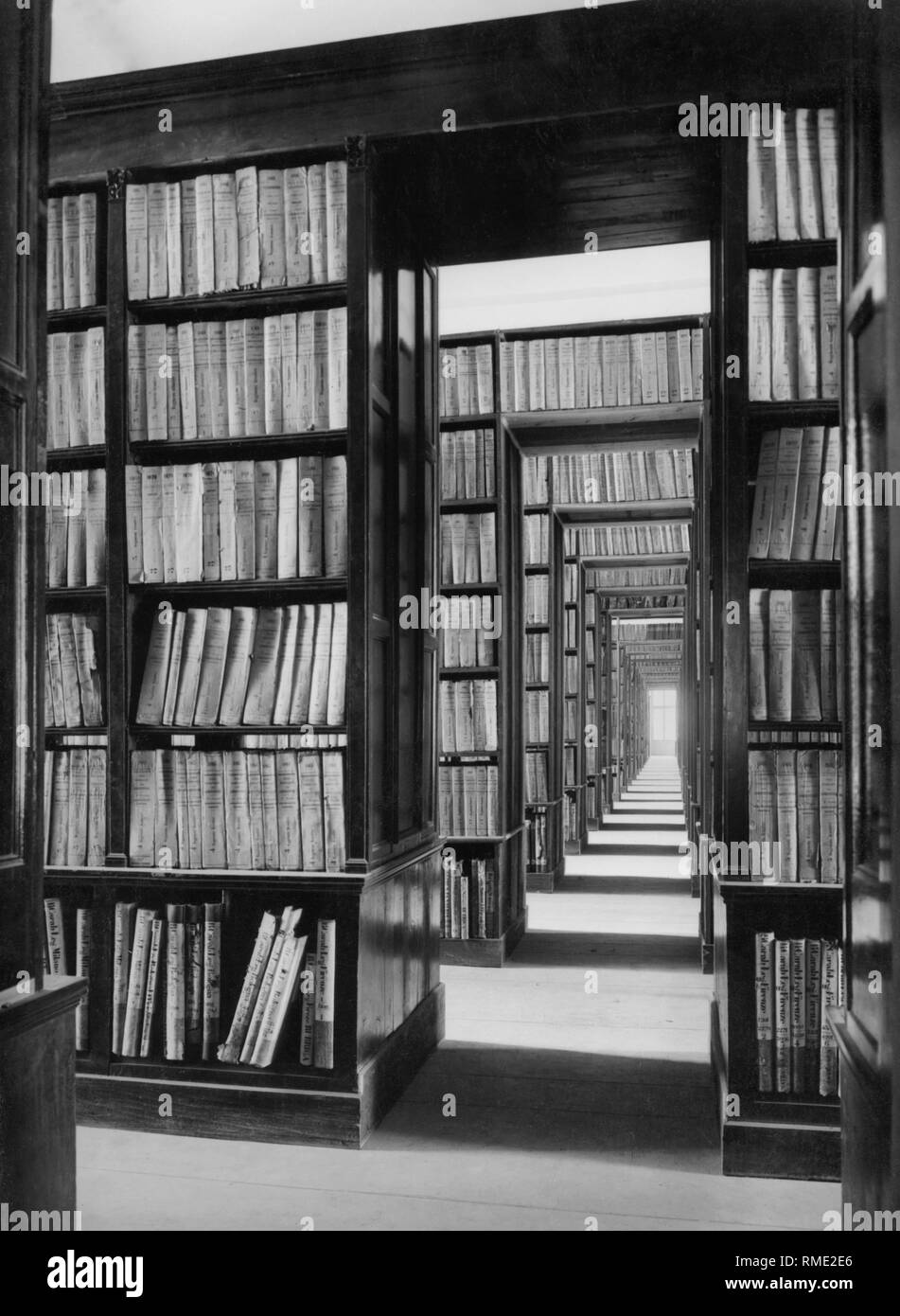 Staatliche Archive San Luigi, Abschnitt Krieg Marine, Turin, Piemont, Italien 1920 1930 Stockfoto