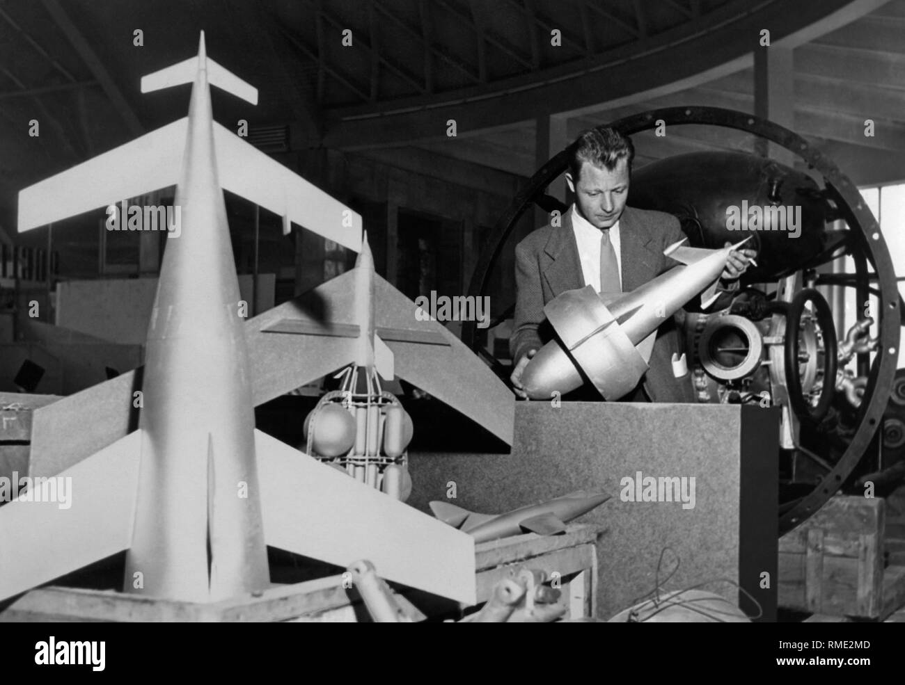 Raumfahrt Industrie, fünfte Ausstellung der Technik, Turin, Piemont, Italien 1955 Stockfoto