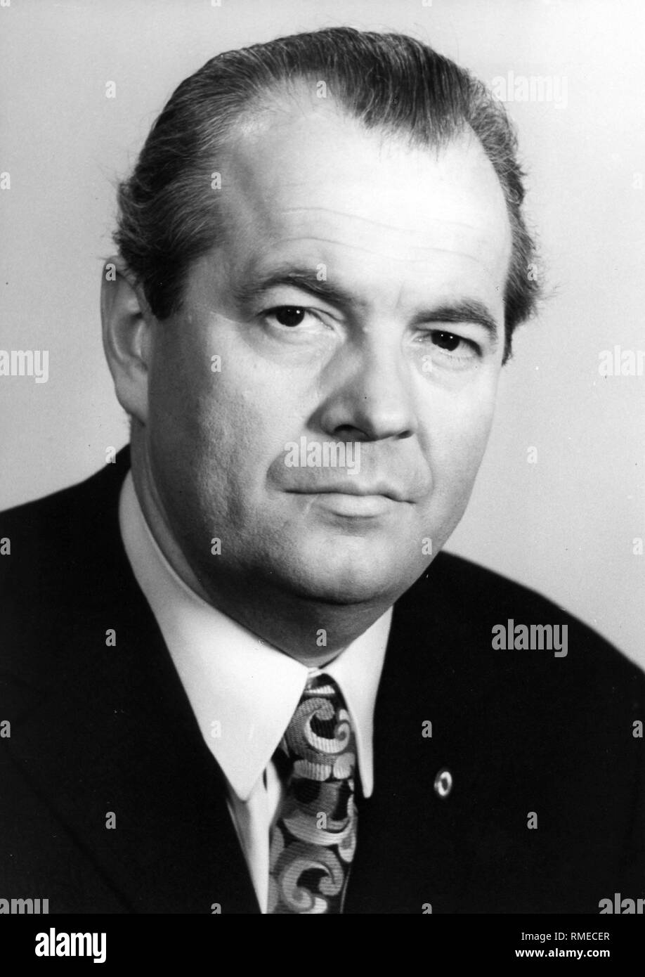 Ewald Moldt-* 22.04.1927, DDR-Diplomat in verschiedenen Kapazitäten, zwischen 1978 - 1988 Ständiger Vertreter der DDR in Bonn, zwischen 1982 - 1989 Mitglied des ZK der SED, zwischen 1988 und 1989 stellvertretender Ddr-Außenminister. Stockfoto