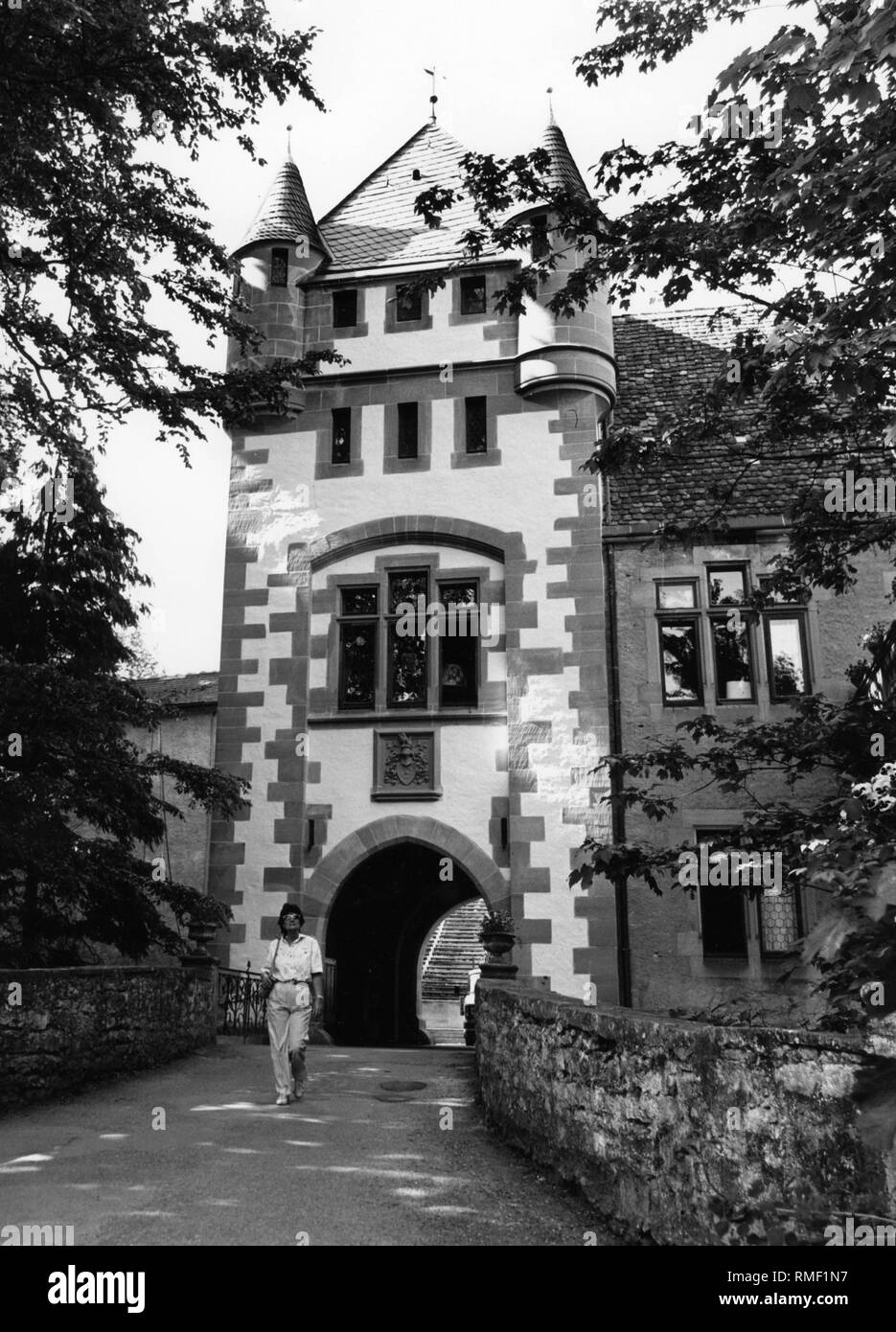 Der Zugang zur Burg in Jagsthausen, wo Götz von Berlichingen 1480 geboren wurde. Undatiertes Bild. Stockfoto