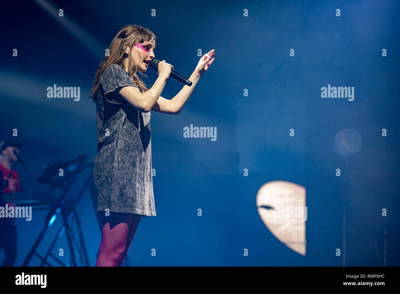 Manchester, Großbritannien. 14 Feb, 2019. Lauren Mayberry, Iain Cook und Martin Doherty von synth pop band Chvrches im Victoria Warehouse, Manchester 2019-02-14 Kreditkarte durchführen: Gary Mather/Alamy leben Nachrichten Stockfoto