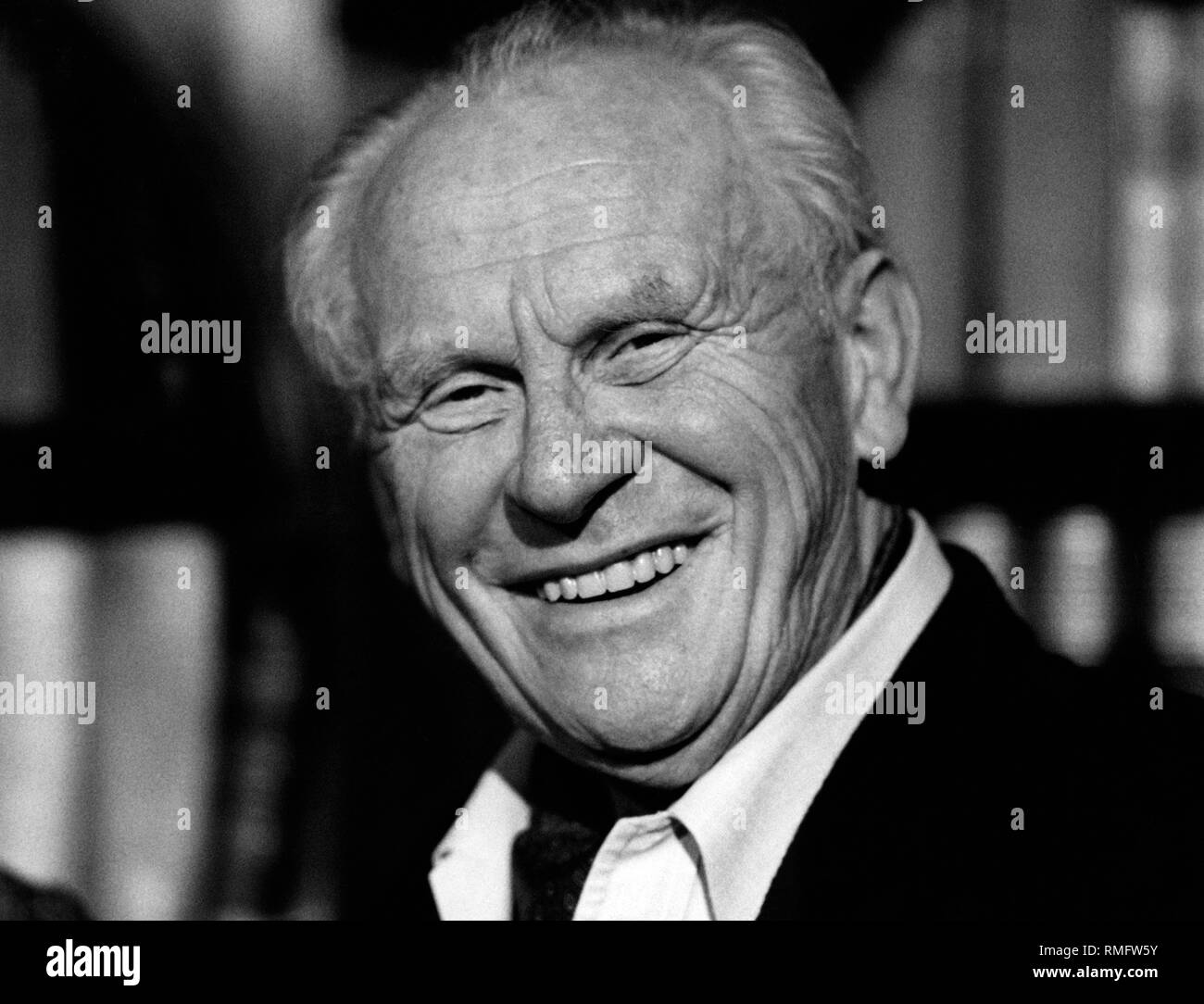 Gert Froebe, deutscher Schauspieler, zu seinem 75. Geburtstag. Stockfoto